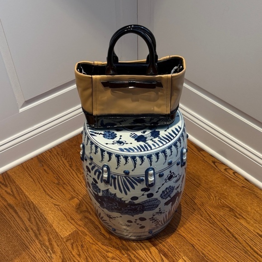 Kate Spade New York Gigi Chelsea Park